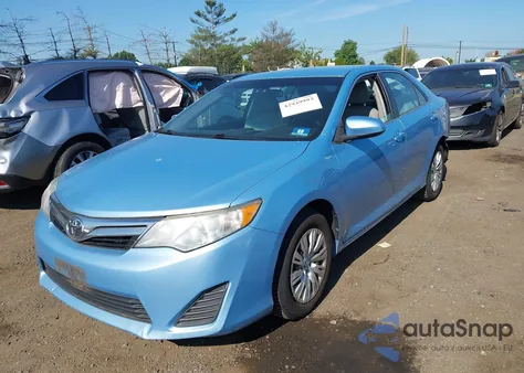 2014 Toyota Camry Le z USA, uszkodzony, nr VIN 4T4BF1FK9ER351299